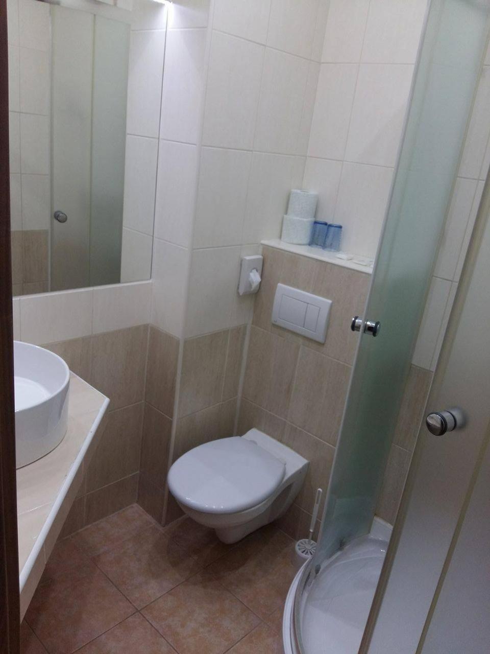 Hotel Centrál Šaľa Habitación foto